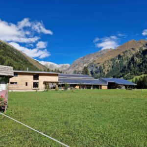 CAMPO BLENIO – Azienda Agricola Alnéid: picnic con prodotti nostrani, visite per gruppi, scuola in fattoria ed eventi